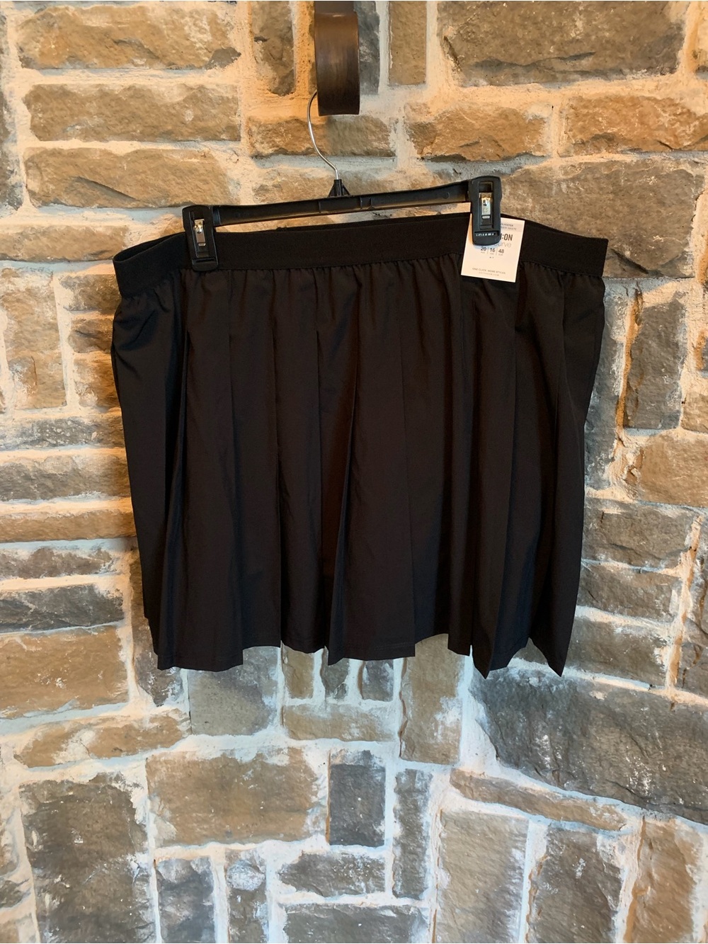 Black Pleated Women's Skirt